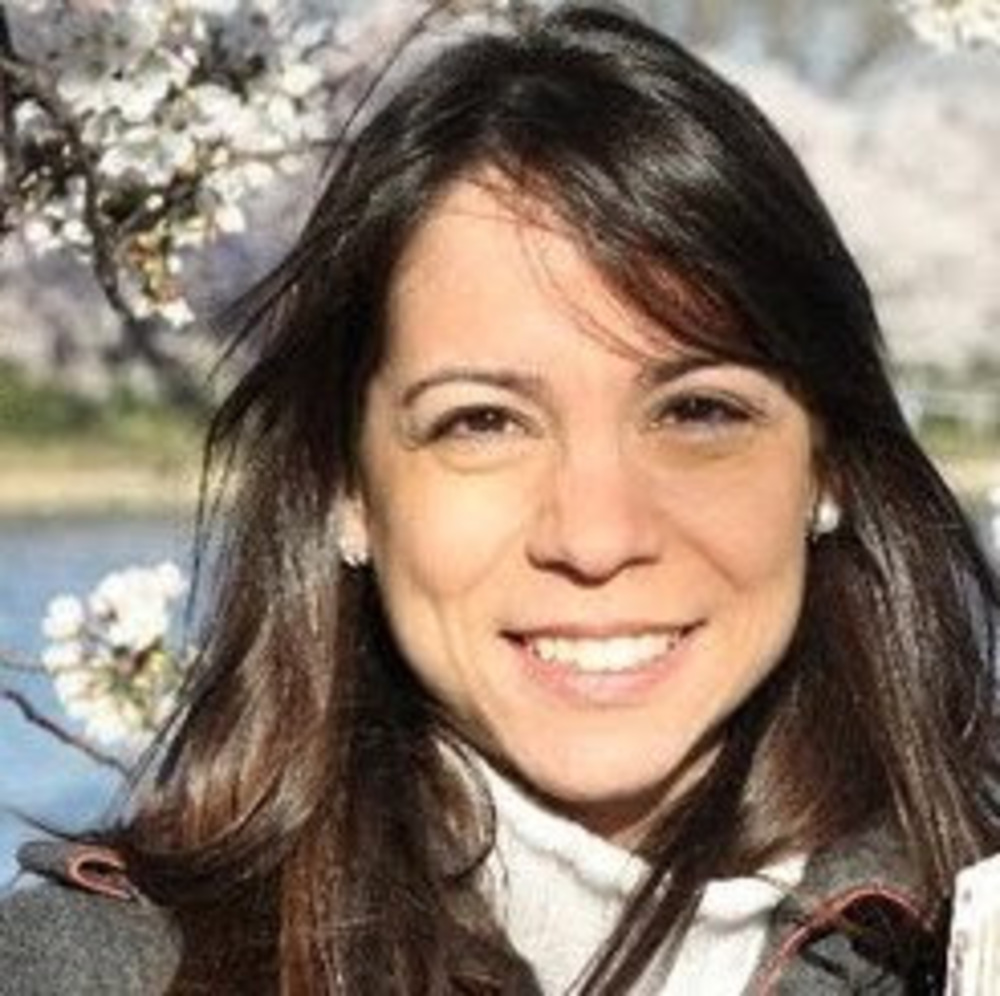 Meet your Posher, Jennifer